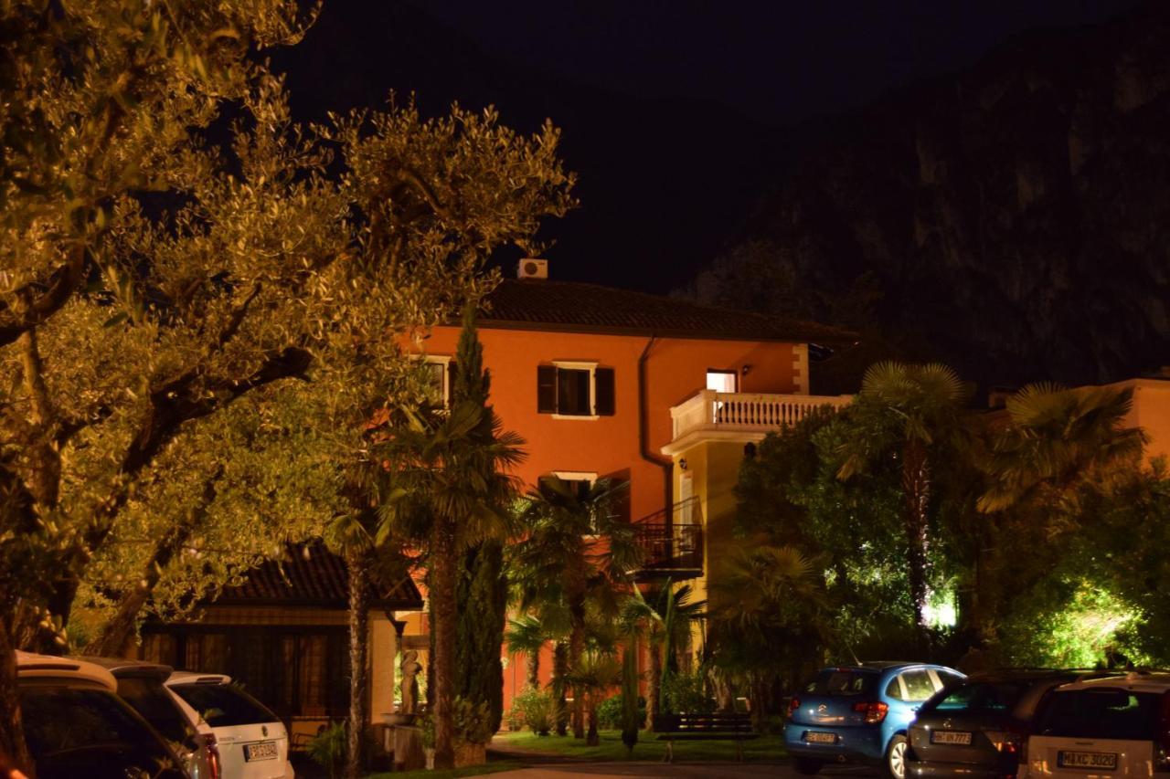Residence Segattini Рива-дель-Гарда Екстер'єр фото